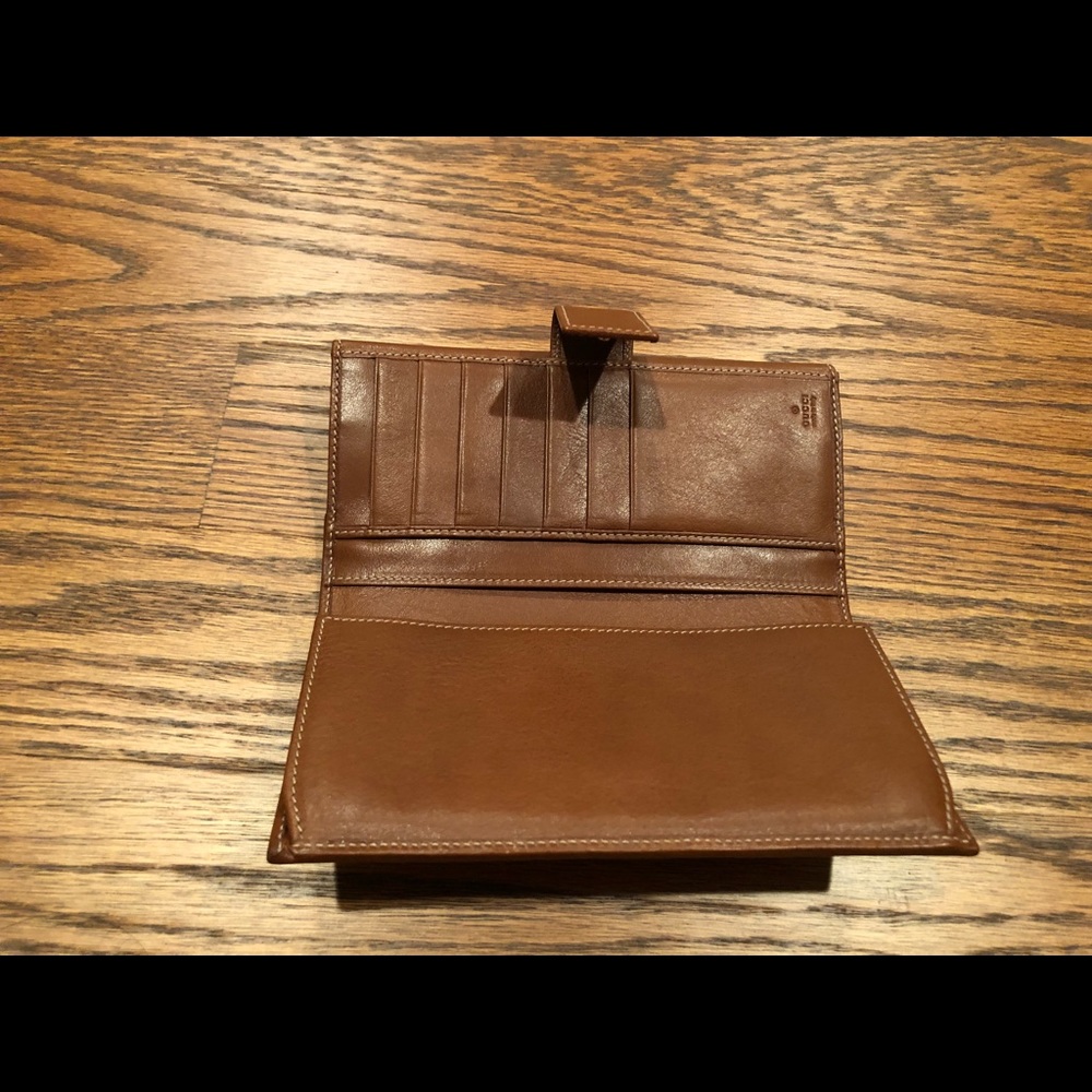 Gucci Wallet - image 2